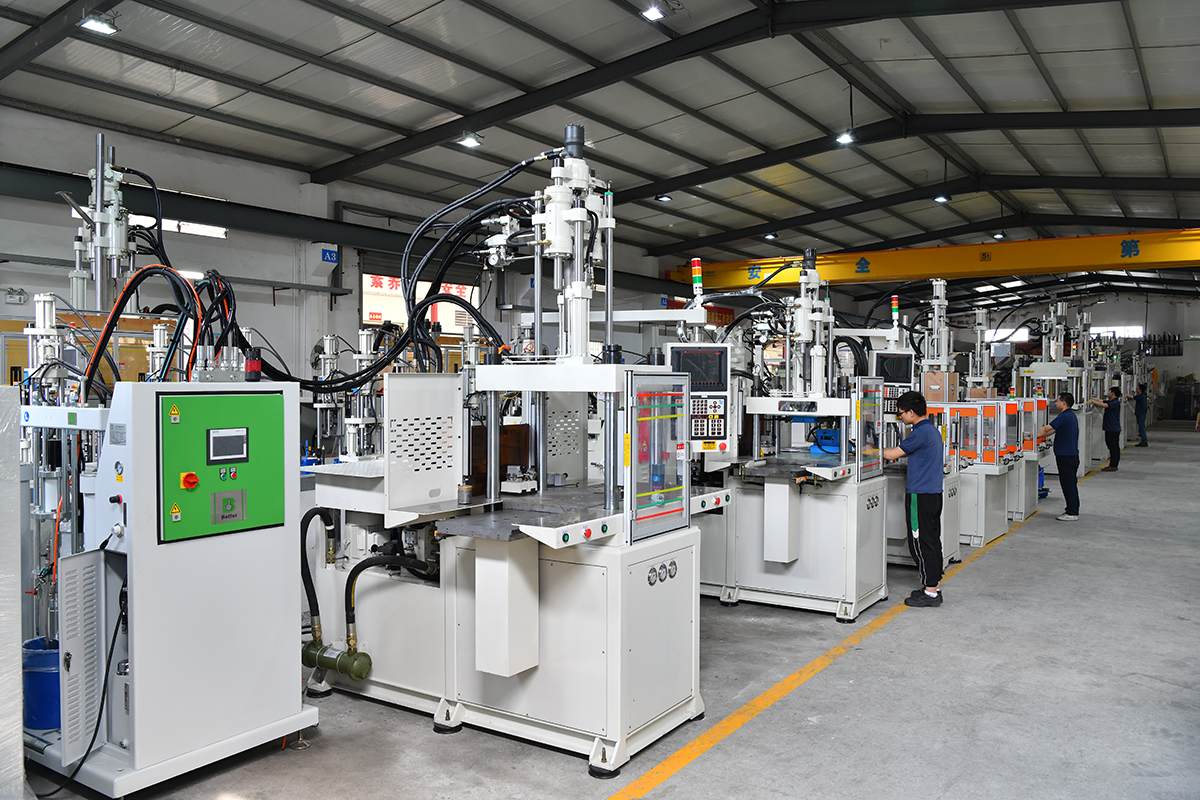 液態(tài)硅膠機(jī) 液態(tài)硅膠機(jī)